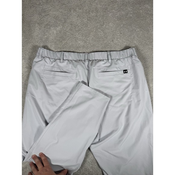 Under Armour Other - Under‎ Armour Gray Golf Pants Size 42x32 Flat Front Lightweight Performance Euc